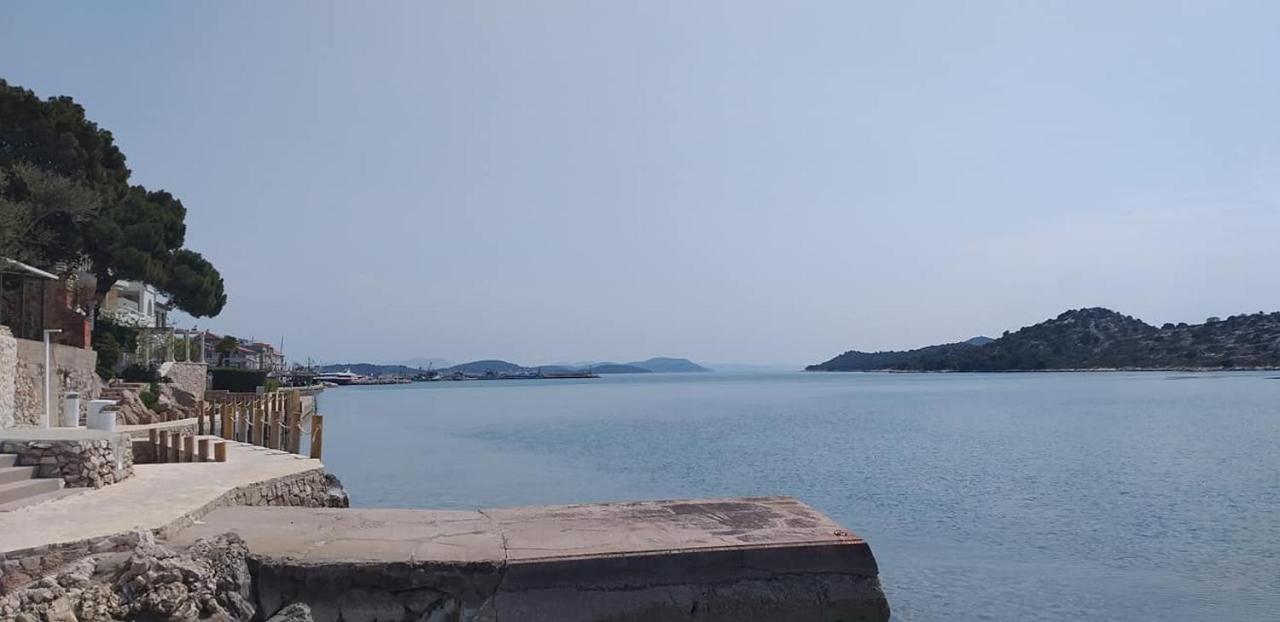 Sanda * Tribunj (Sibenik-Knin)